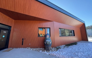 The Confluence in Castlegar entryway
