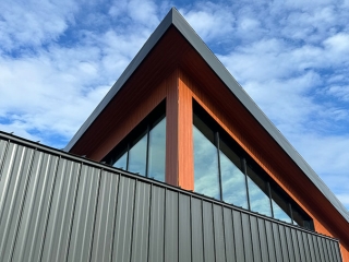 Roofline on the Confluence in Castlegar